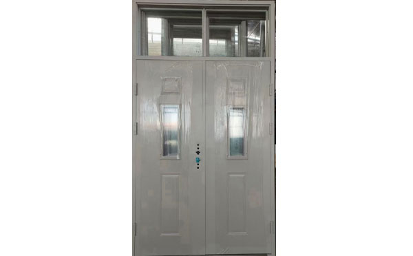 新城镇学校教室门